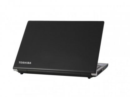 13.3" TouchScreen Toshiba Portege R30t-C Core i5-6300 8.0RAM/256SSD Windows 11 Pro Laptop (1080p) - Image 2